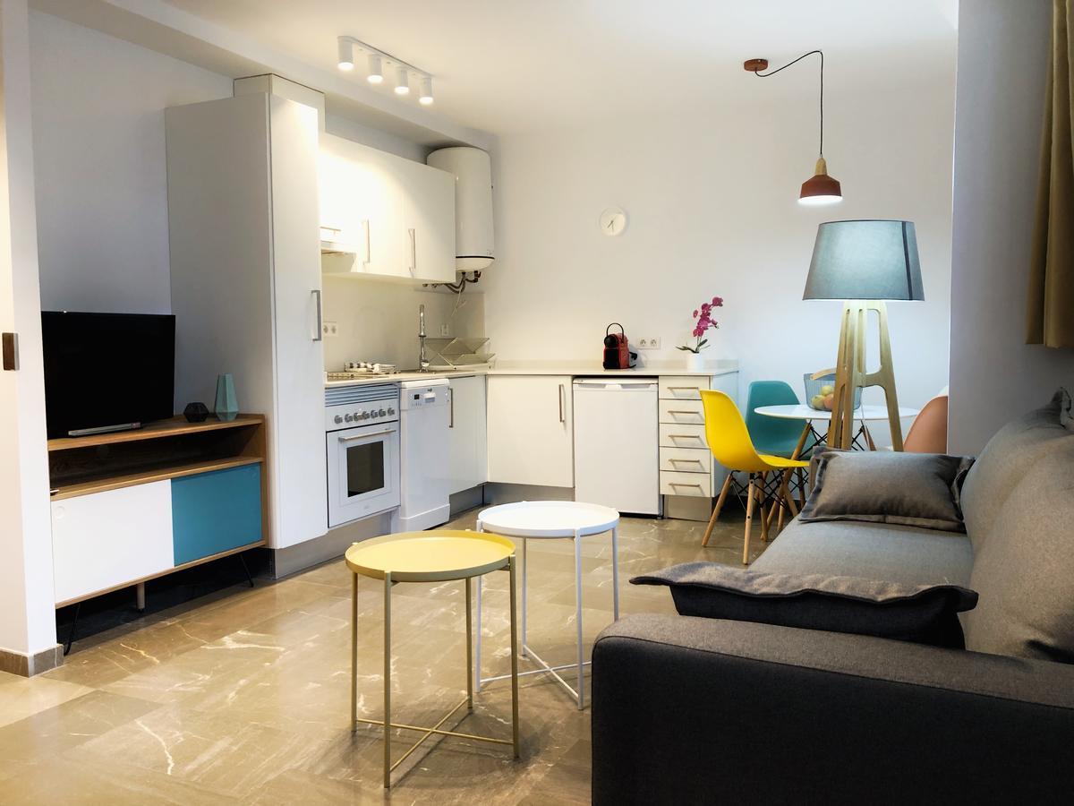 Total Valencia Vitoria Apartment Bagian luar foto